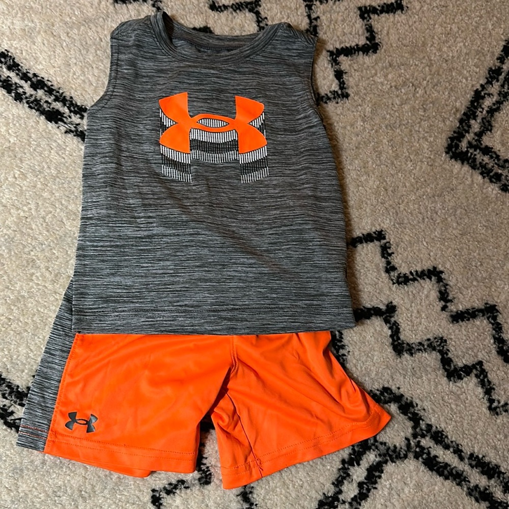 Toddler 3T Under Armor Short and Muscle Tank 
Good condition